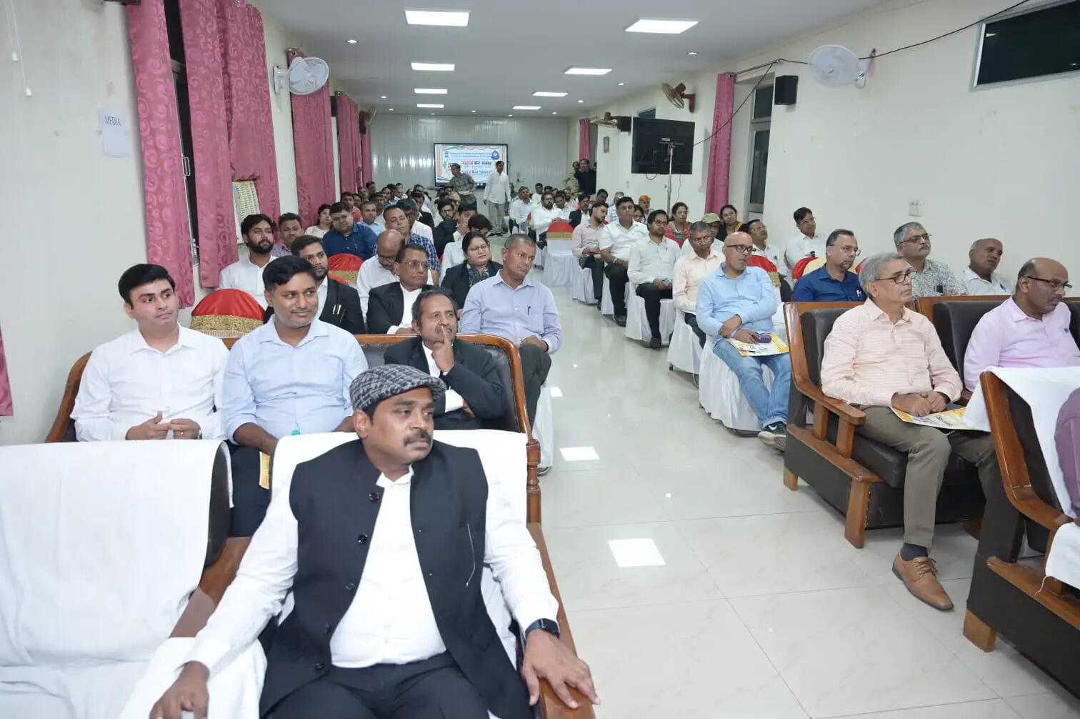 जीएसटी सुधारों से व्यापारियों को मिलेगी बड़ी राहत, तीन दिन में पंजीकरण और 10 दिन में रिफंड का प्रस्ताव