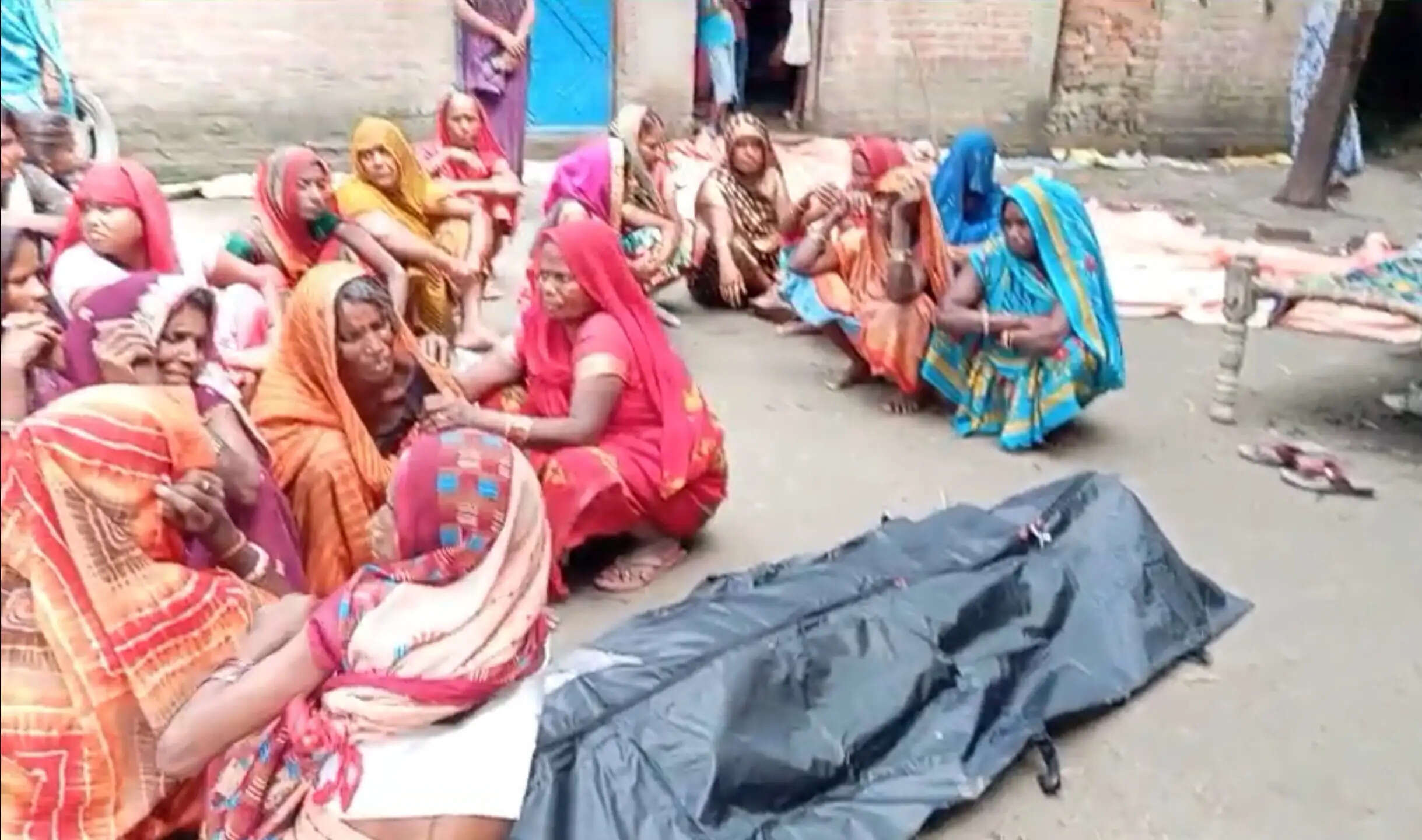 बाइक की टक्कर से साइकिल सवार युवक की मौत