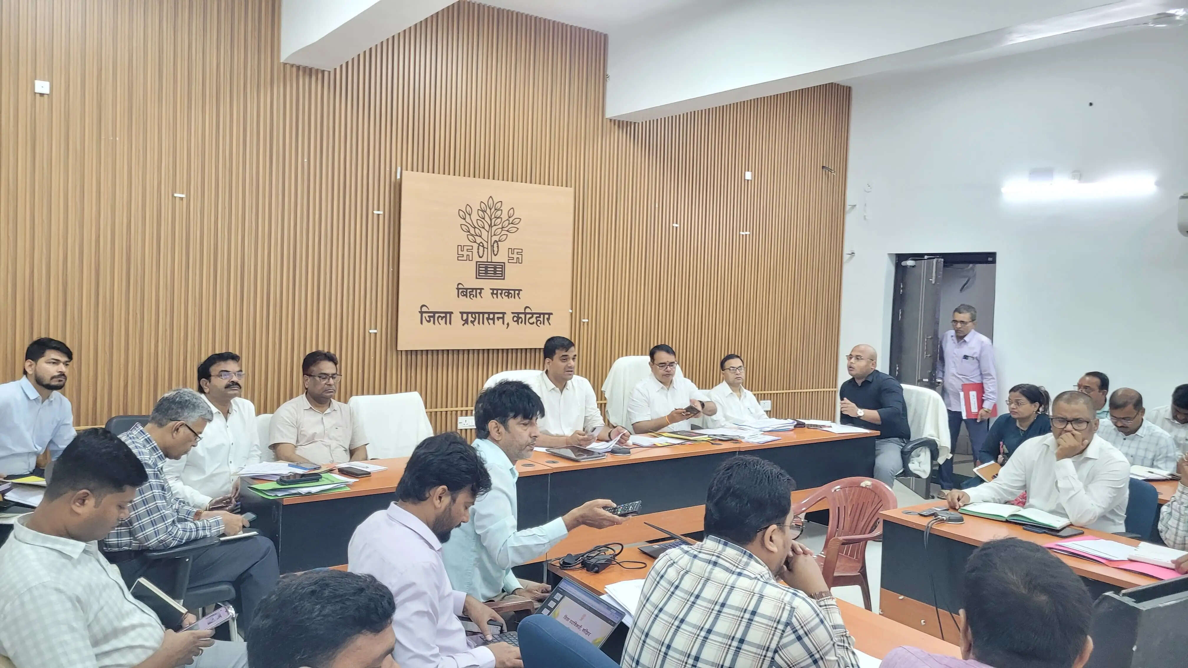 जिला समन्वय समिति की बैठक में स्वगणना 01 मई तक पूर्ण करने के सख्त निर्देश