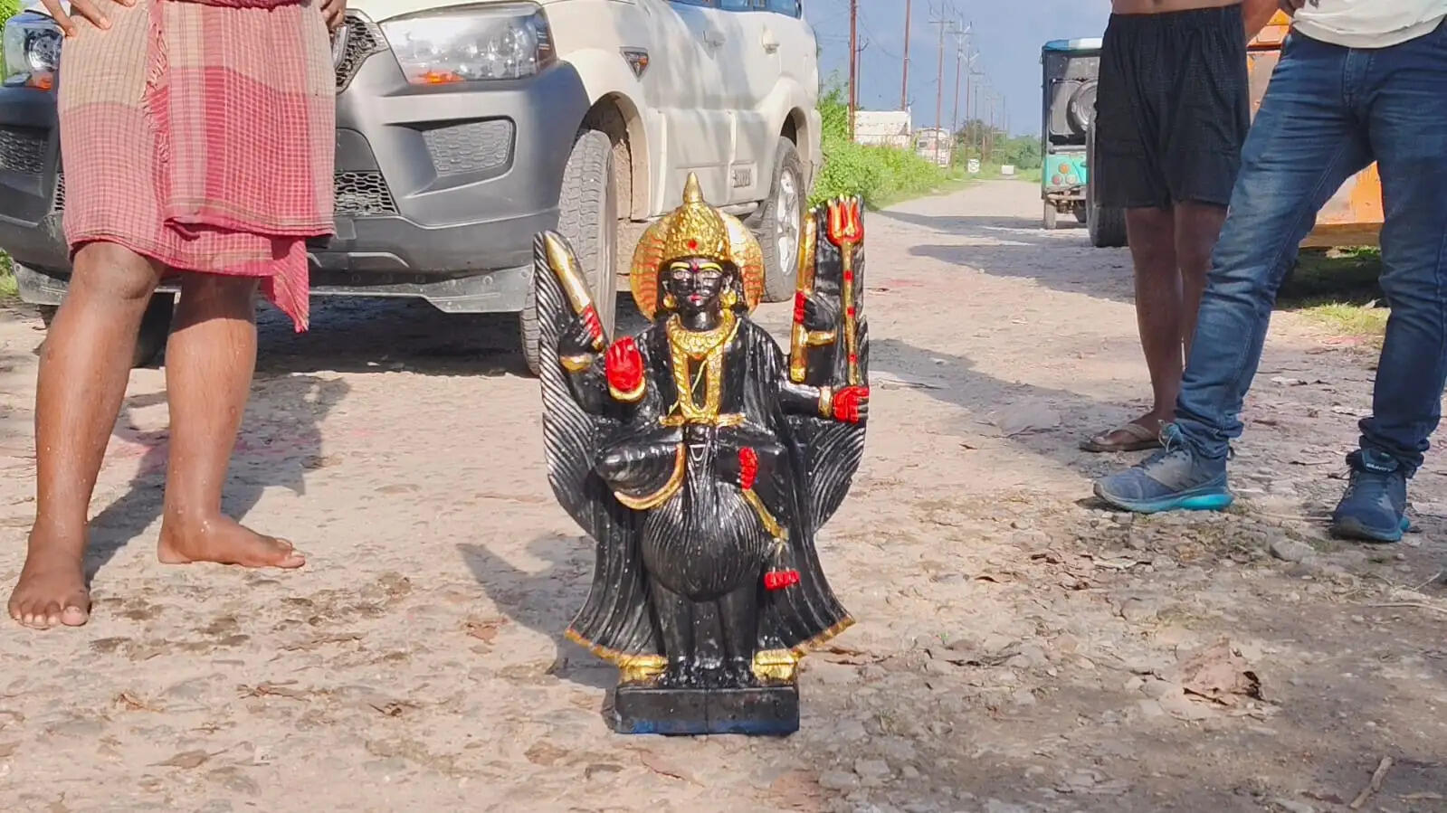 मंदिर से चोरी हुई शनिदेव की मूर्ति तीस्ता कैनाल से बरामद