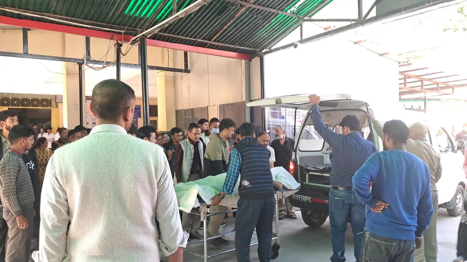 पिकअप-स्कूटी की आमने-सामने भिड़ंत में 25 वर्षीय युवक की मौत