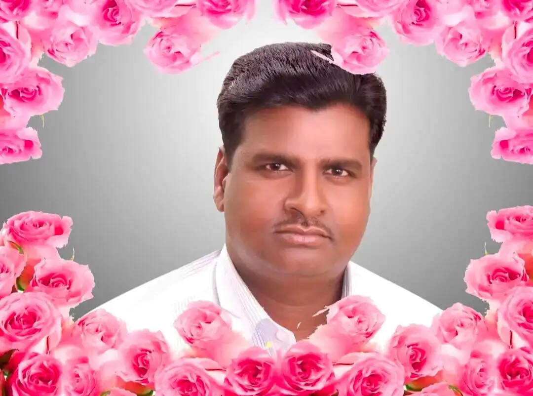 बेटी को बीएड की परीक्षा दिलाने जा रहे पूर्व प्रधान की मार्ग दुर्घटना में मौत,बेटी गम्भीर