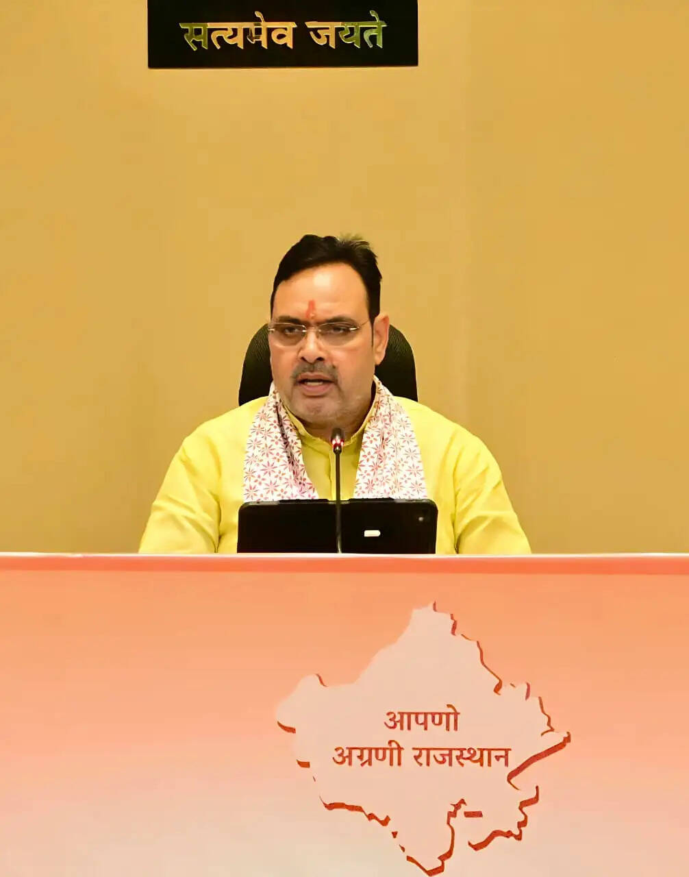 मोदी के 25 साल के जनसेवा सफर पर राजस्थान मंत्रिमंडल ने पारित किया अभिनंदन प्रस्ताव