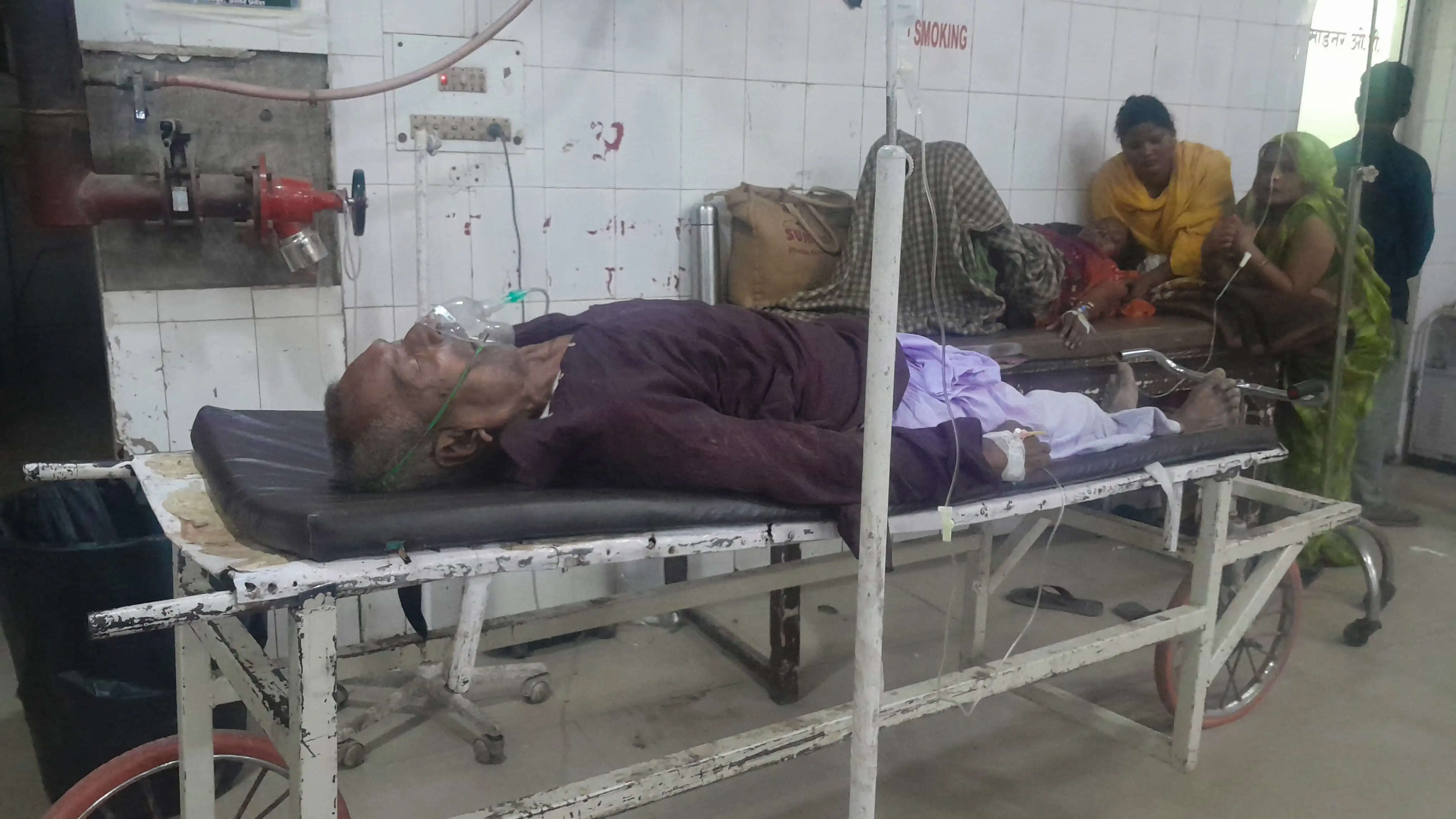 बिहार के दम्पति समेत तीन ट्रेन पर हुए जहरखुरानी के शिकार, अस्पताल में भर्ती