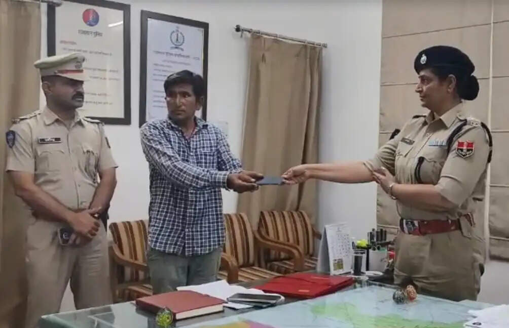 जोधपुर पुलिस ने लौटाई 58 लोगों की मुस्कान