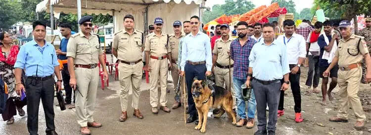 डॉग स्क्वायड व बीडीएस टीम का सर्च अभियान, संवेदनशील क्षेत्रों की कड़ी निगरानी