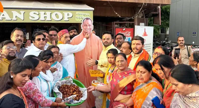 योगी आदित्यनाथ का जीवन सेवा और राष्ट्र निर्माण को समर्पित : अनिल दीक्षित