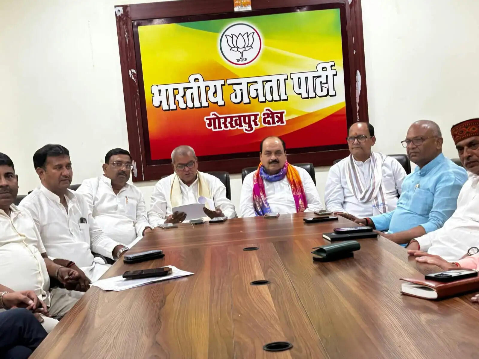 शिक्षक विधान परिषद चुनाव को लेकर भाजपा की अहम बैठक, पदाधिकारियों को सौंपी जिम्मेदारियां