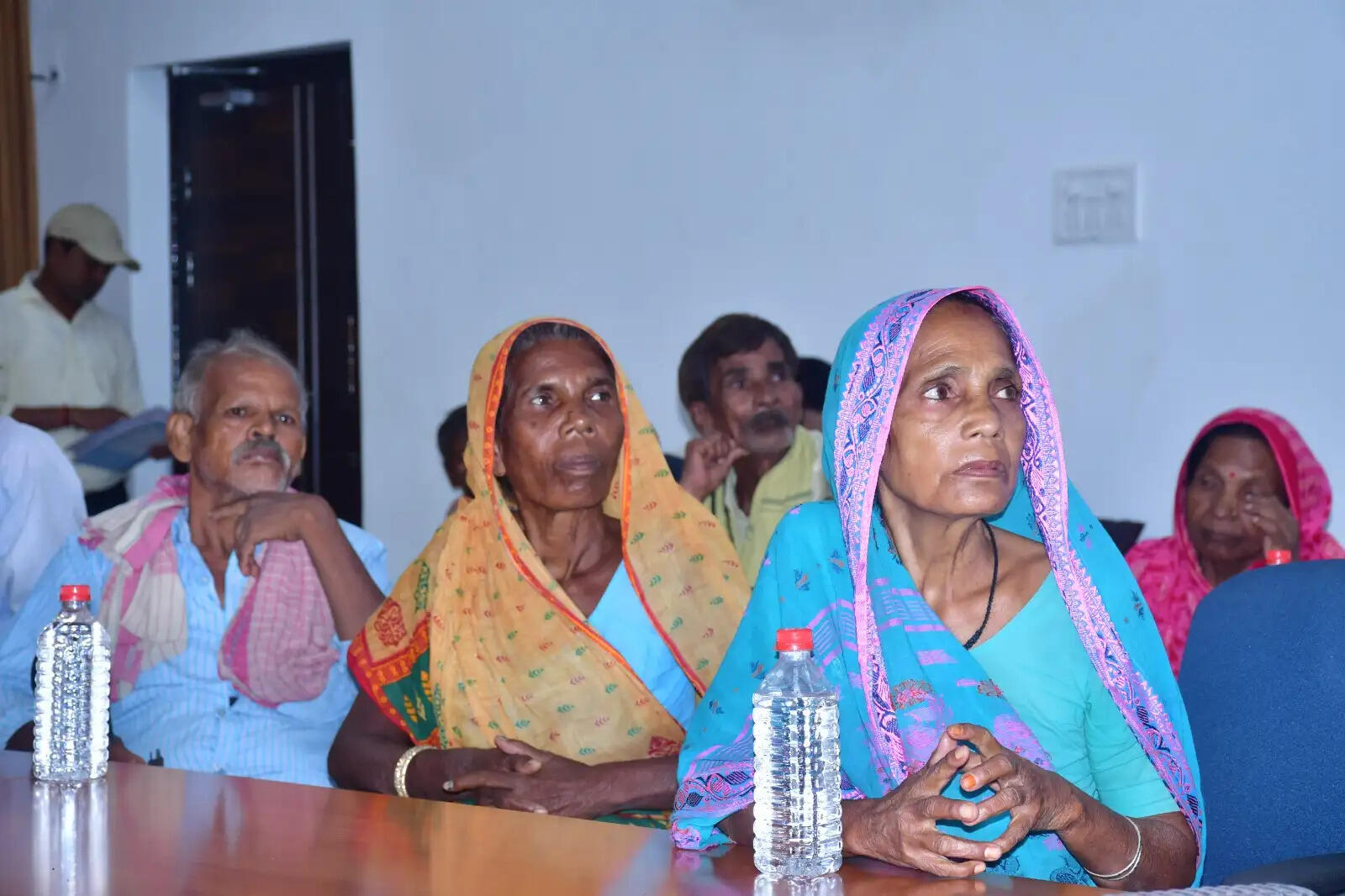 'अटल वयो अभ्युदय योजना' के तहत तीन बुनियाद केंद्रों पर कार्यक्रम, संवाद और सांस्कृतिक गतिविधियों के बीच सम्मानित किए गए वरिष्ठ नागरिक