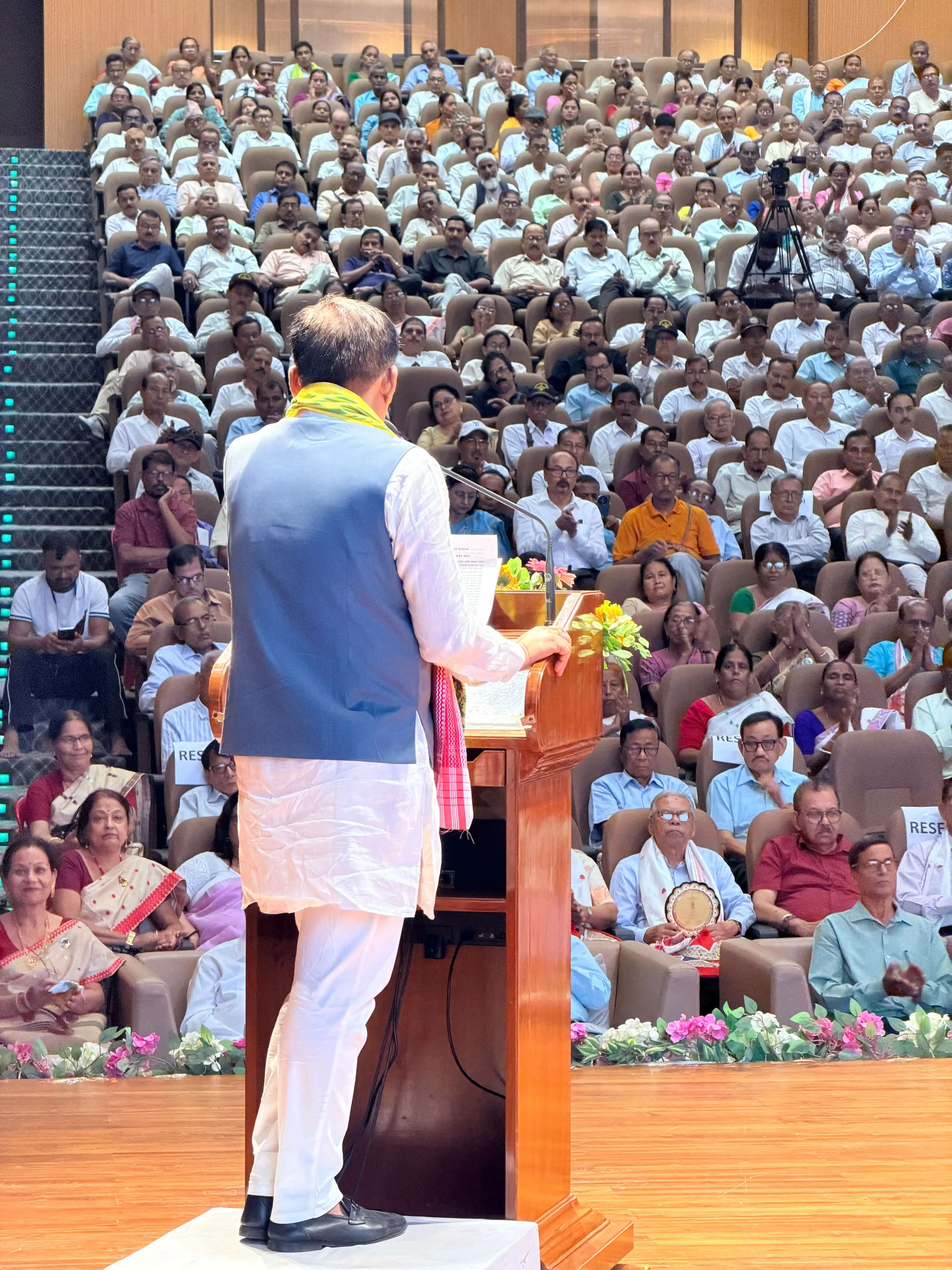 वरिष्ठ नागरिकों की गरिमा, अधिकार और सुरक्षा सुनिश्चित करने के लिए सरकार प्रतिबद्ध: अश्विनी राय सरकार