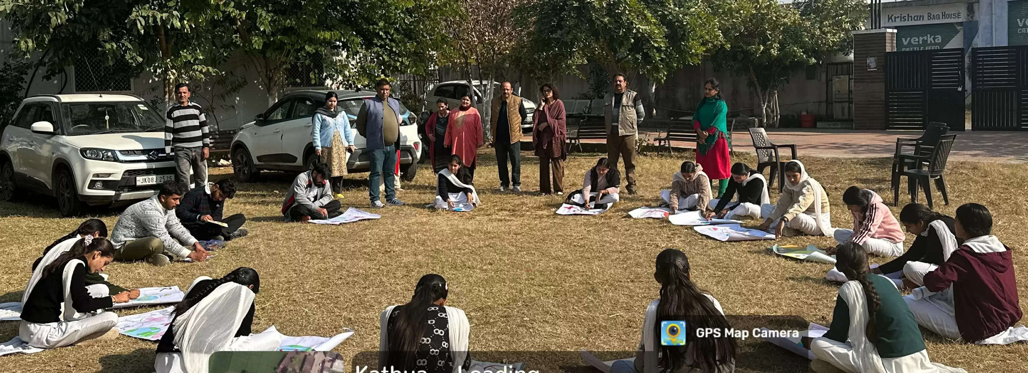 जीडीसी मढ़हीन में एचआईवी/एड्स जागरूकता पर पोस्टर प्रतियोगिता आयोजित