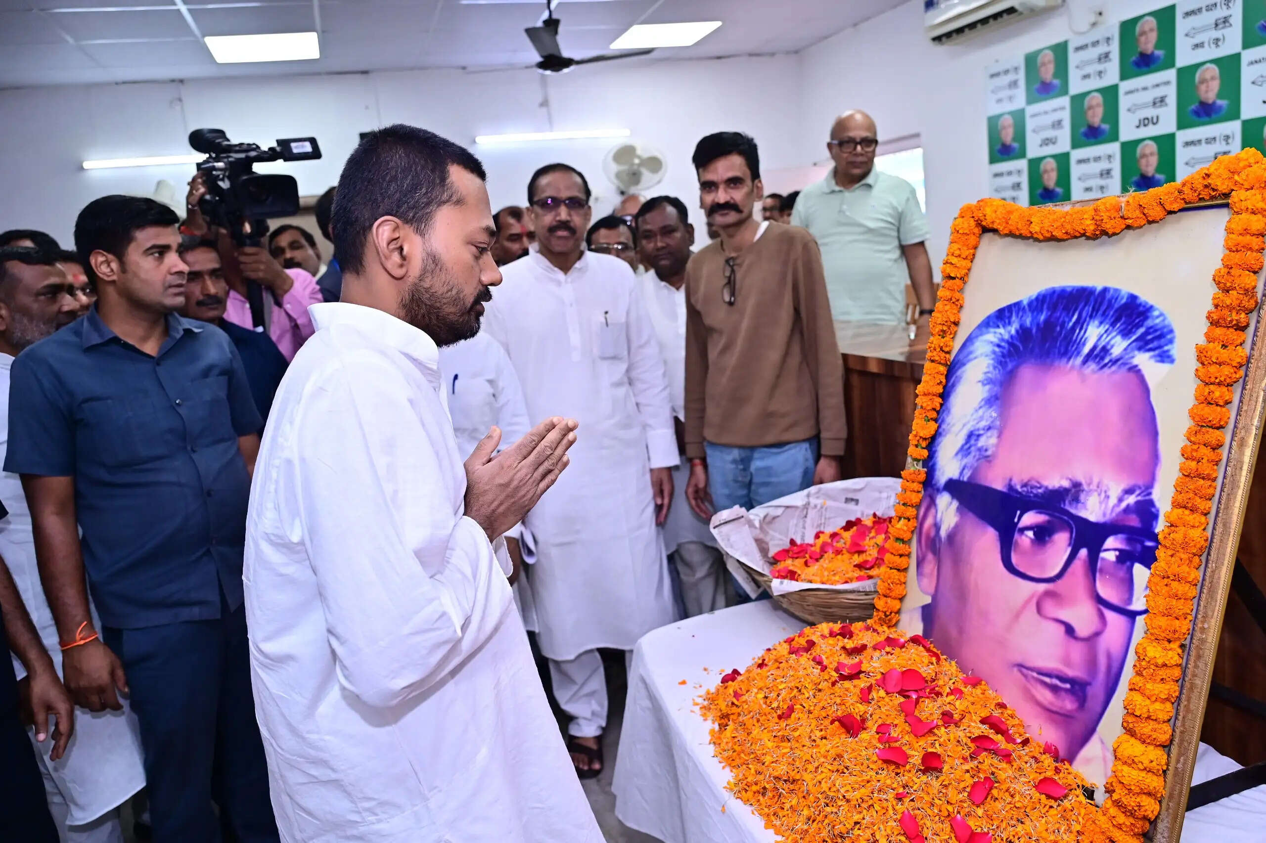 डाॅ. लोहिया के सपनों को मुख्यमंत्री नीतीश कुमार ने नीतियों के माध्यम से किया साकार : निशांत कुमार