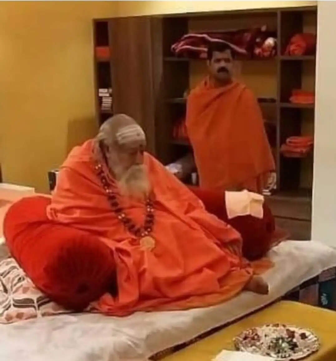 अनूपपुर: न्यायालय के फैसले के बाद भी अमरकंटक के रंग महल मंदिर पूजा अर्चना पर रोक क्यो