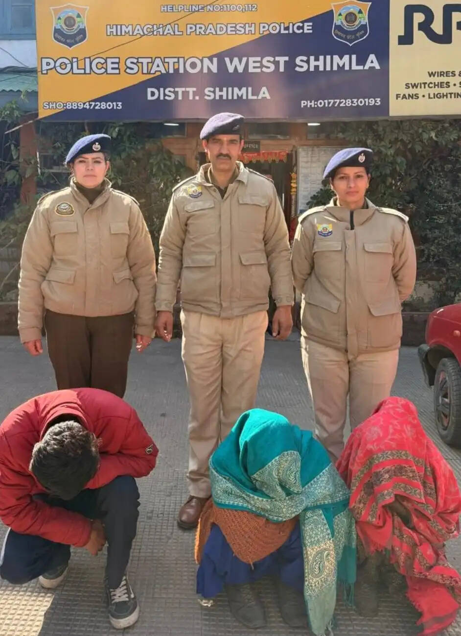 कॉपर केबल चोरी का खुलासा, दो महिलाओं सहित तीन गिरफ्तार