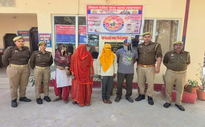 घर में हो रहा था देह व्यापार, दो महिलाओं सहित चार गिरफ्तार