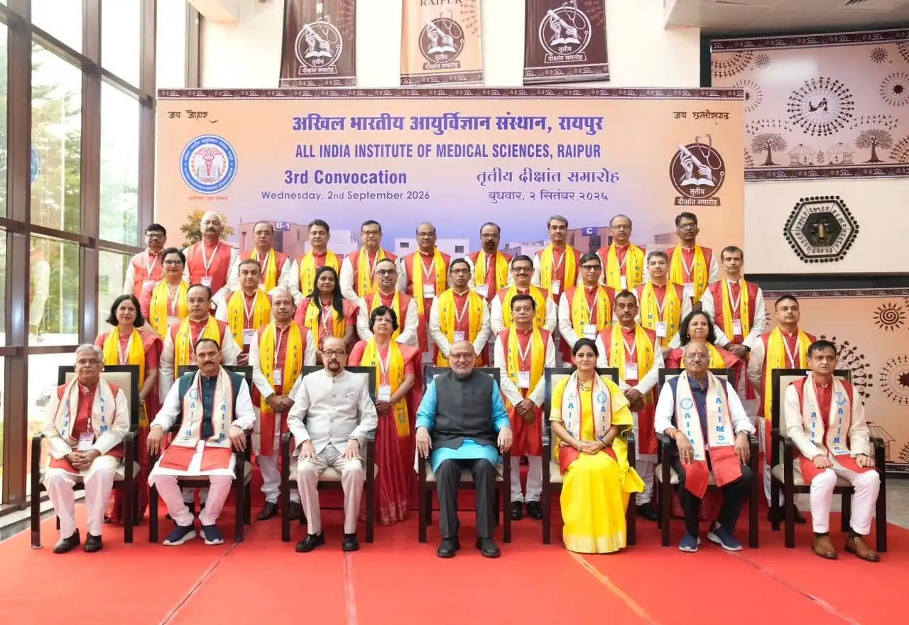 प्रगति व संभावनाओं की नई राह पर छत्तीसगढ़: उपराष्ट्रपति