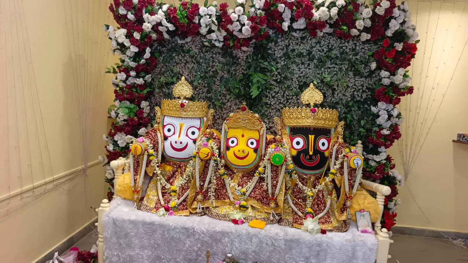 जनकपुरी धाम में महाप्रभु के दर्शन को उमड़ रही श्रद्धा, 27 जुलाई को होगी भगवान जगन्नाथ की वापसी