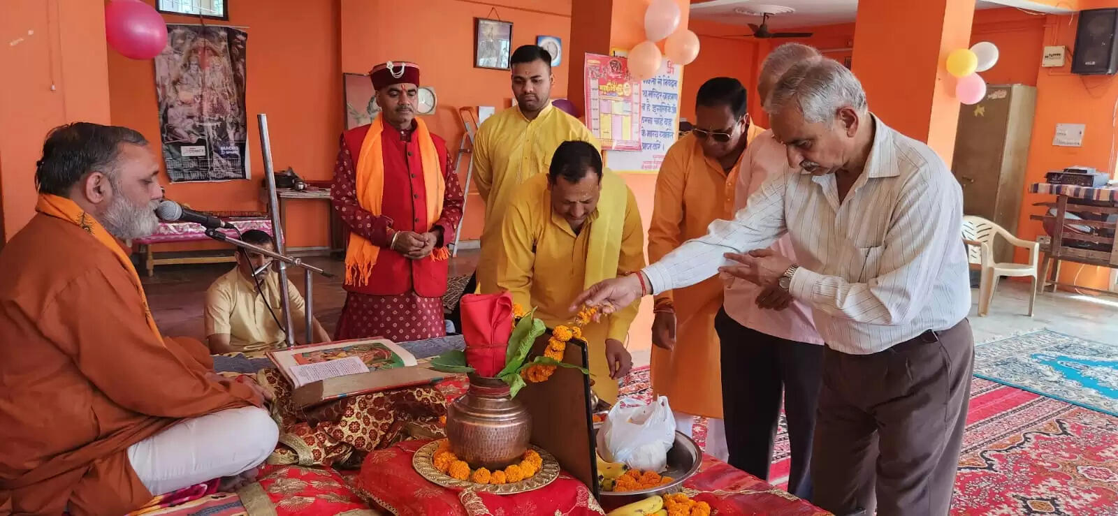 अक्षय तृतीया और भगवान परशुराम जन्म उत्सव को लेकर नाहन रघुनाथ मंदिर में अखण्ड रामायण पाठ आरंभ