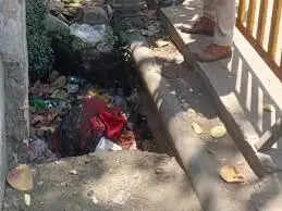 भोपाल: नाले में मिली अज्ञात महिला की लाश, शरीर पर चोट के निशान,&nbsp;पहचान के प्रयास जारी