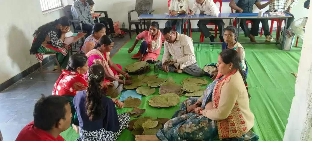 धमतरी :सक्षम प्रोजेक्ट के तहत नगरी में दिव्यांगजनों को दिया गया आत्मनिर्भरता का प्रशिक्षण