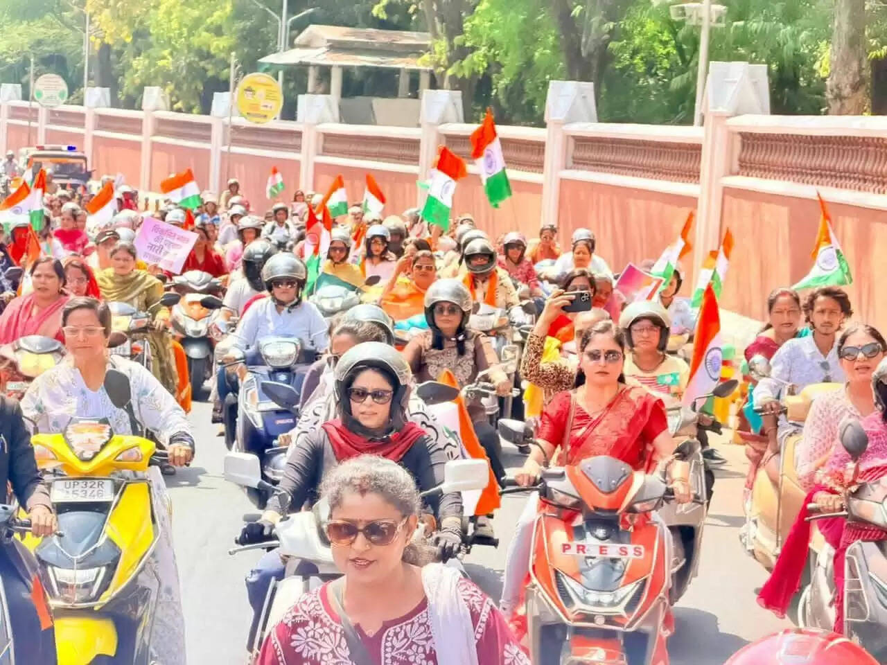 नारी शक्ति वंदन अधिनियम को लेकर भाजपा ने निकाली वाहन रैली