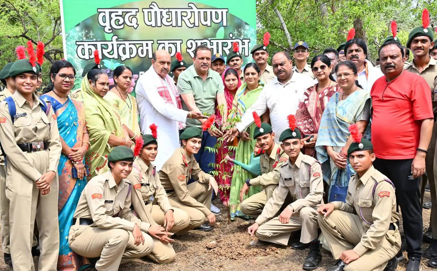 विश्व पर्यावरण दिवस के पावन अवसर पर ग्रीन जबलपुर का संकल्प