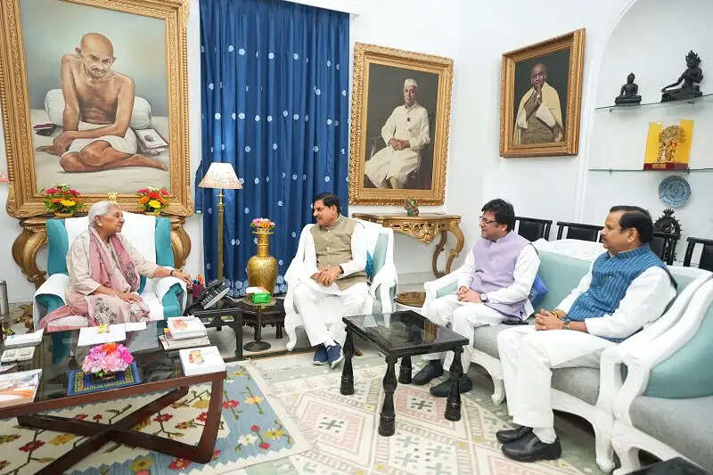 मप्र के मुख्यमंत्री डॉ. यादव ने लखनऊ में यूपी की राज्यपाल आनंदीबेन पटेल से की भेंट