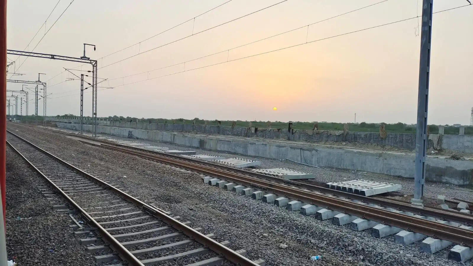 जोधपुर की 27 ट्रेनों के संचालन में बदलाव, कई ट्रेनें रद्द तो कुछ बदले मार्ग से चलेंगी