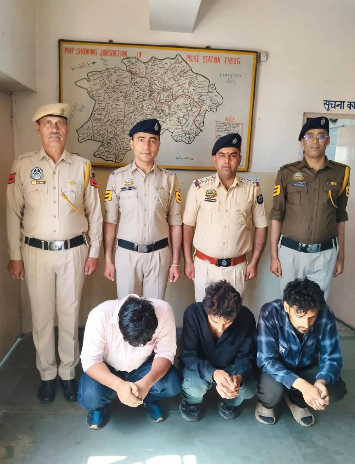 ठियोग में कार से 9 ग्राम हेरोइन बरामद, तीन युवक गिरफ्तार