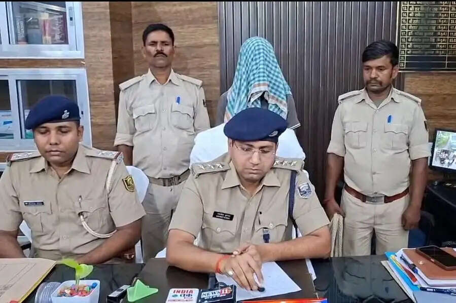 अवैध नशे के खिलाफ भागलपुर पुलिस की बड़ी कार्रवाई: 52 ग्राम स्मैक और गांजे के साथ एक तस्कर गिरफ्तार