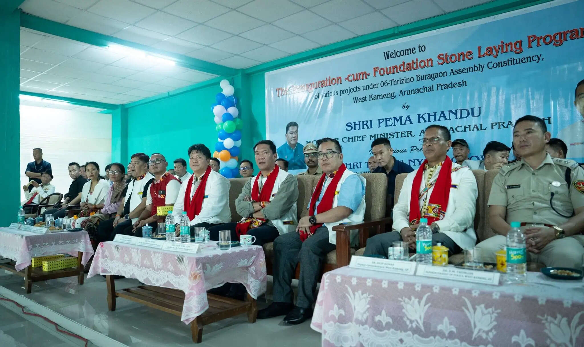 खांडू ने भालुकपोंग और थ्रिज़िनो में अहम विकास परियोजनाओं का किया उद्घाटन