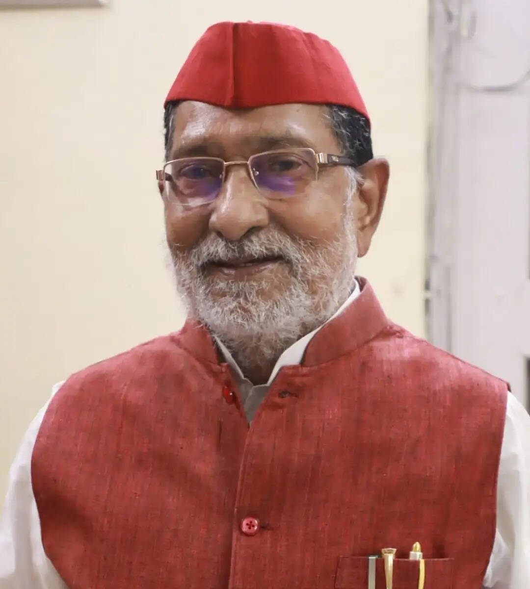 सपा के वरिष्ठ नेता राम गोविंद चौधरी का निधन, अखिलेश यादव ने जताया दुख