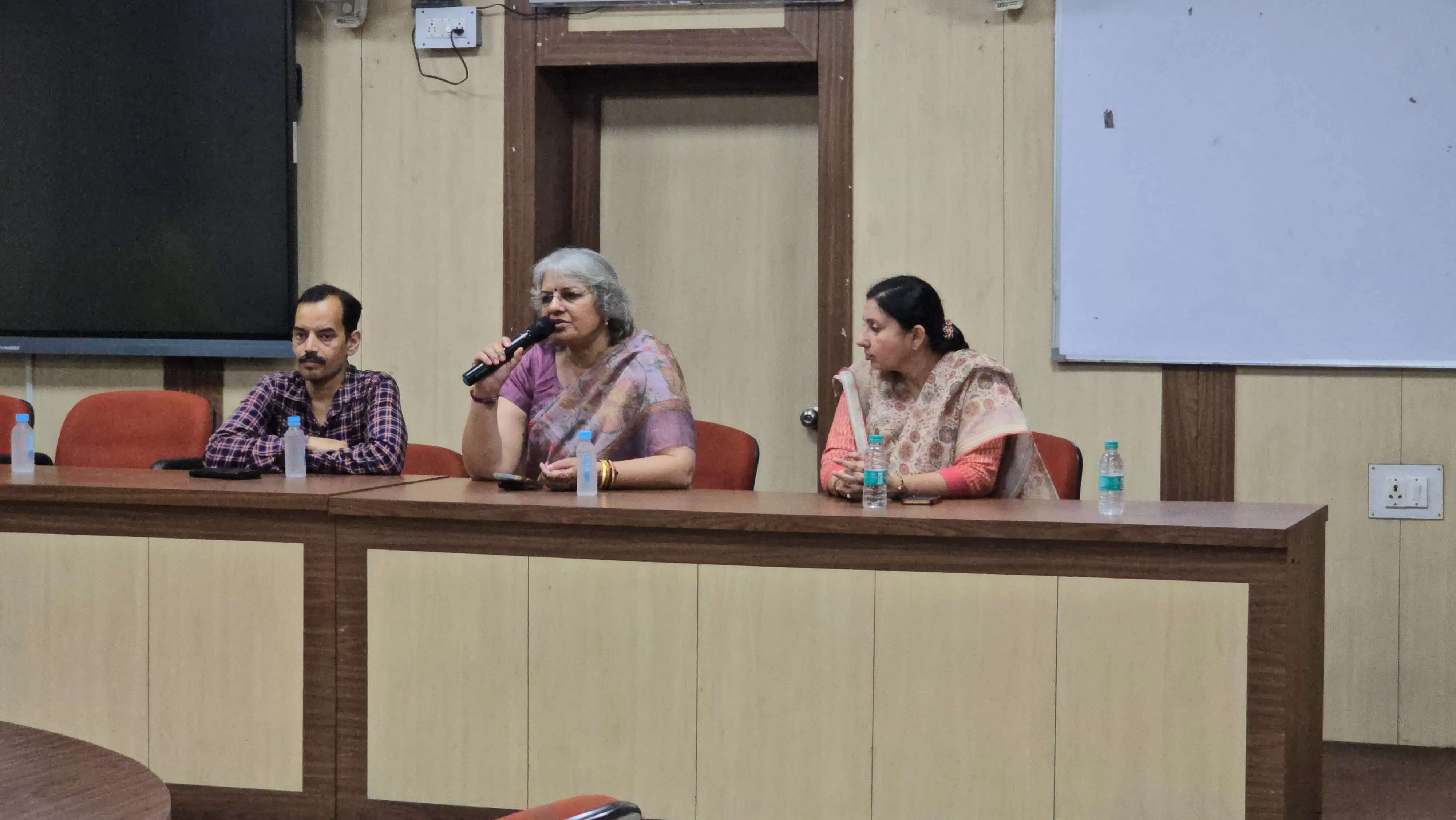 धर्म के सामाजिक, नैतिक, दार्शनिक व आध्यात्मिक स्वरूप काे समझना जरूरी : प्रो. प्रशांत शुक्ला