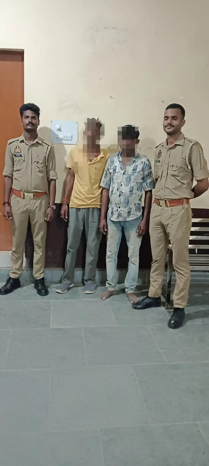 पुलिस व राजस्व टीम पर पथराव करने में चार महिलाओं समेत छह गिरफ्तार