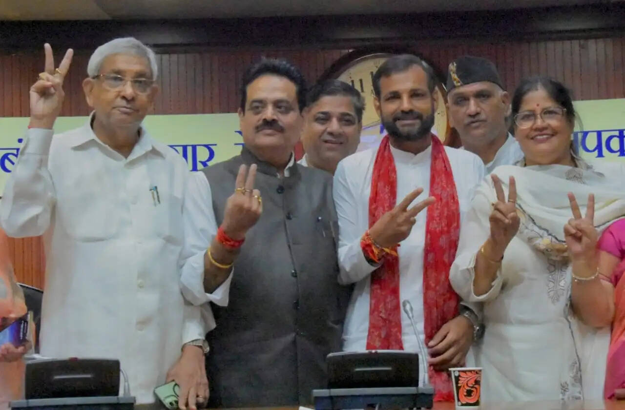 दिल्ली नगर निगम की विशेष समितियों के अध्यक्ष और उपाध्यक्ष निर्विरोध निर्वाचित