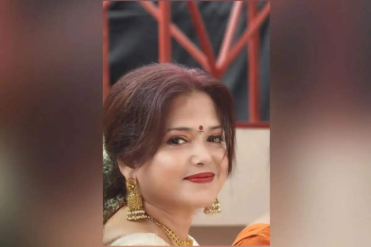 गड़िया में ब्यूटी पार्लर से महिला व युवक के शव बरामद, हत्या के बाद आत्महत्या की आशंका