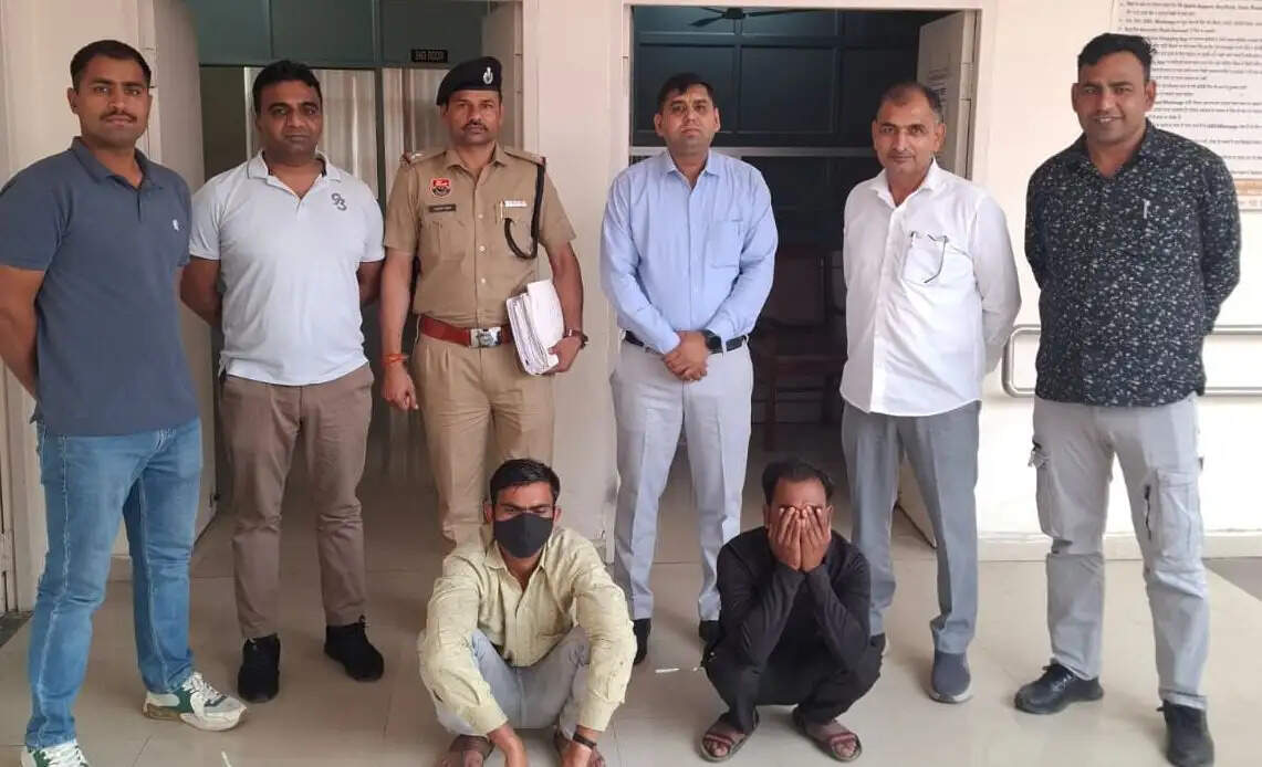 कैथल : विदेश में रिश्तेदार बनकर 23 लाख की ठगी करने वाले दो आरोपी गिरफ्तार