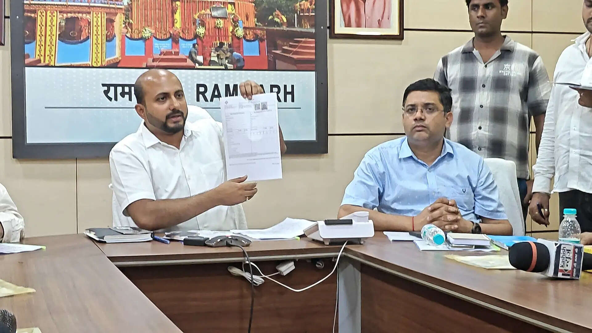 रामगढ़ में एसआईआर के लिए 7.55 लाख वोटर तक पहुंचेंगे बीएलओ : डीसी