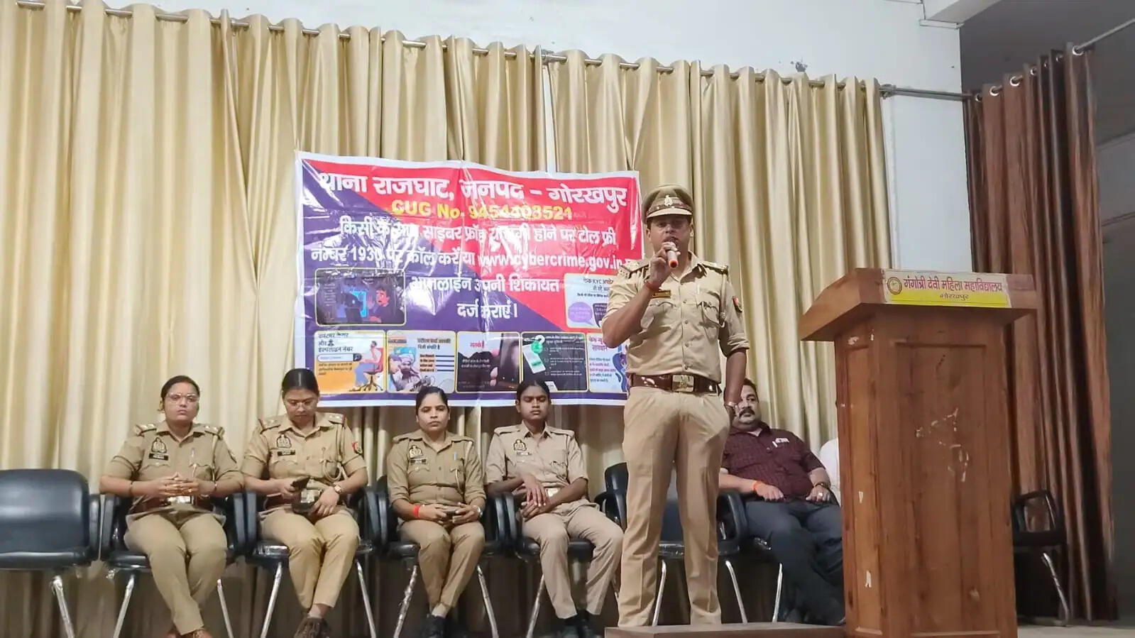 महिला शिक्षा और जनसेवा के प्रबल पक्षधर थे पंडित हरिशंकर तिवारी : आशुतोष मिश्र