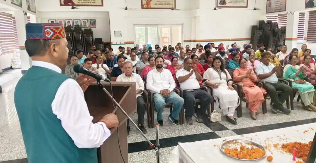 नाहन में मनाई डॉ. श्यामा प्रसाद मुखर्जी की जयंती