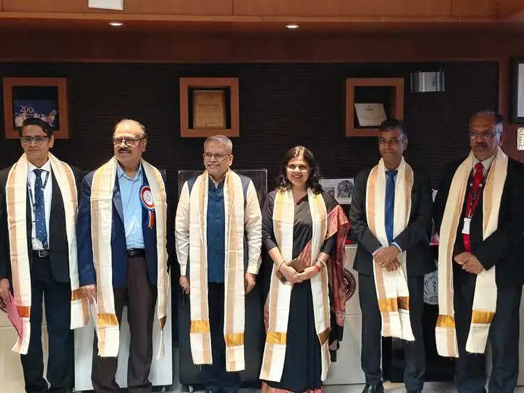 एससीटीआईएमएसटी के दीक्षांत समारोह में 130 छात्रों को डिग्री, स्वास्थ्य क्षेत्र में कई नई पहल की घोषणा