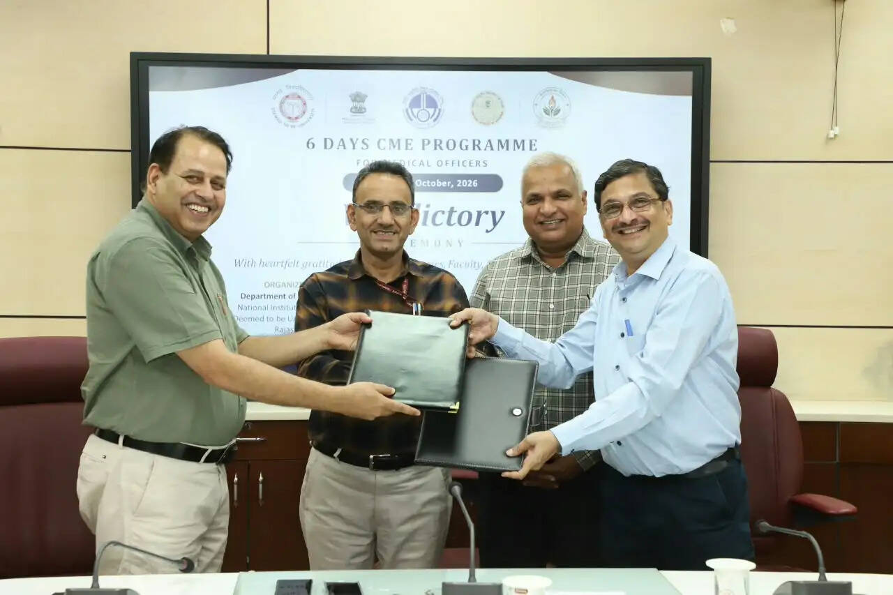 राष्ट्रीय आयुर्वेद संस्थान जयपुर और उदयपुर आयुर्वेद महाविद्यालय के बीच एमओयू