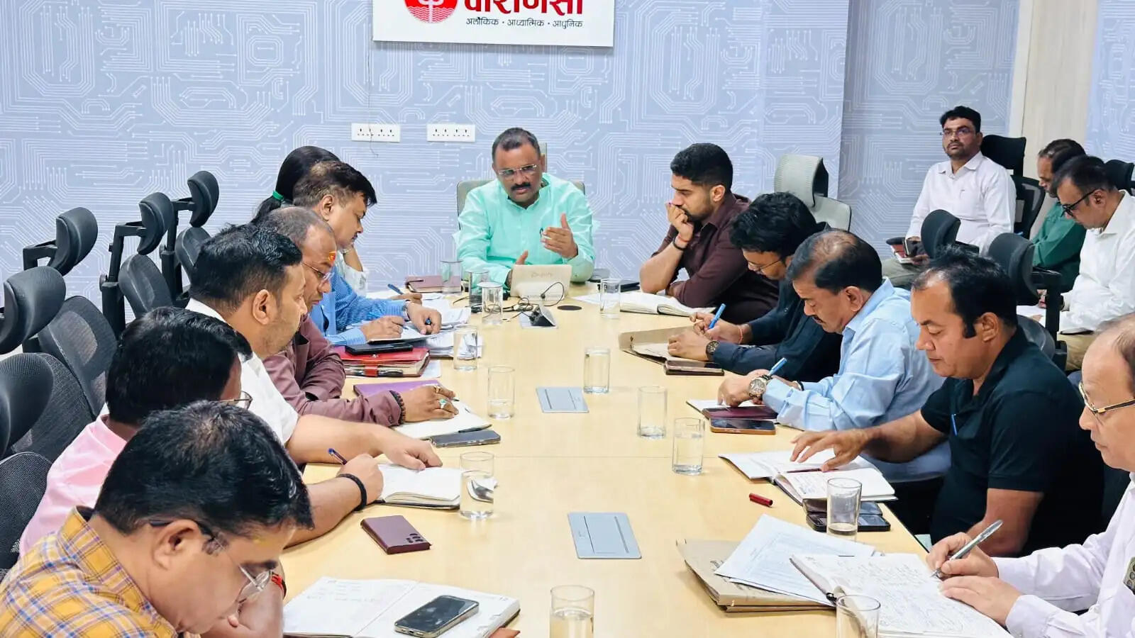 प्रधानमंत्री मोदी का वाराणसी दौरा: शहर में महासफाई अभियान, हाई अलर्ट पर नगर निगम