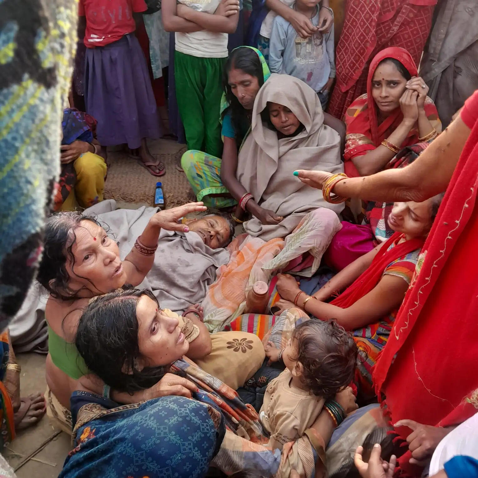 बिहार के मुजफ्फरपुर में पुलिस और पब्लिक के बीच खूनी भिड़ंत, गोली लगने से एक ग्रामीण की मौत, तीन पुलिसकर्मी घायल