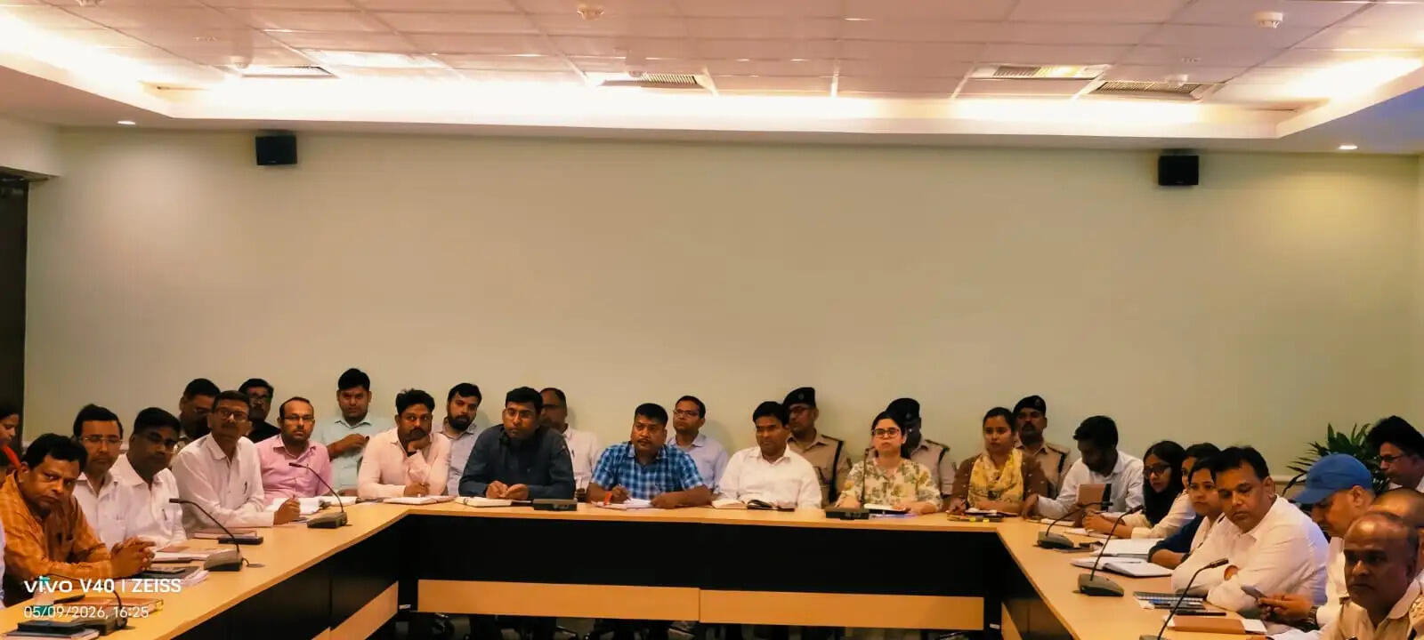 मलमास मेला में आने वाले श्रद्धालुओं की आवासन के लिए बनाये गये 19 टेंट सिटी व जर्मन हैंगर