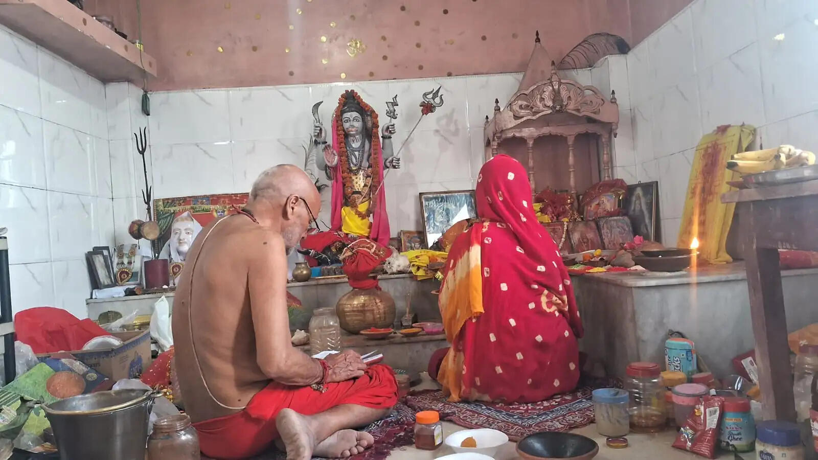 रुईधासा महाकाल मंदिर में मां महागौरी की पूजा, कन्या पूजन में उमड़ी श्रद्धा