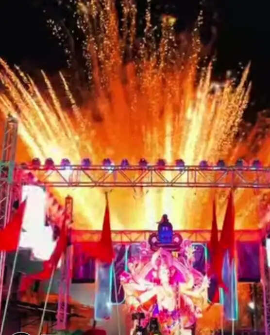 झाबुआ में गणेशोत्सव की धूम, शिव-पार्वती की पूजा के साथ देर रात तक गूंजे भजन