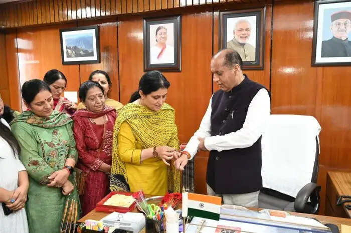 लॉटरी बहाली से प्रदेश की संस्कृति और परिवारों पर पड़ेगा बुरा असर : जयराम ठाकुर