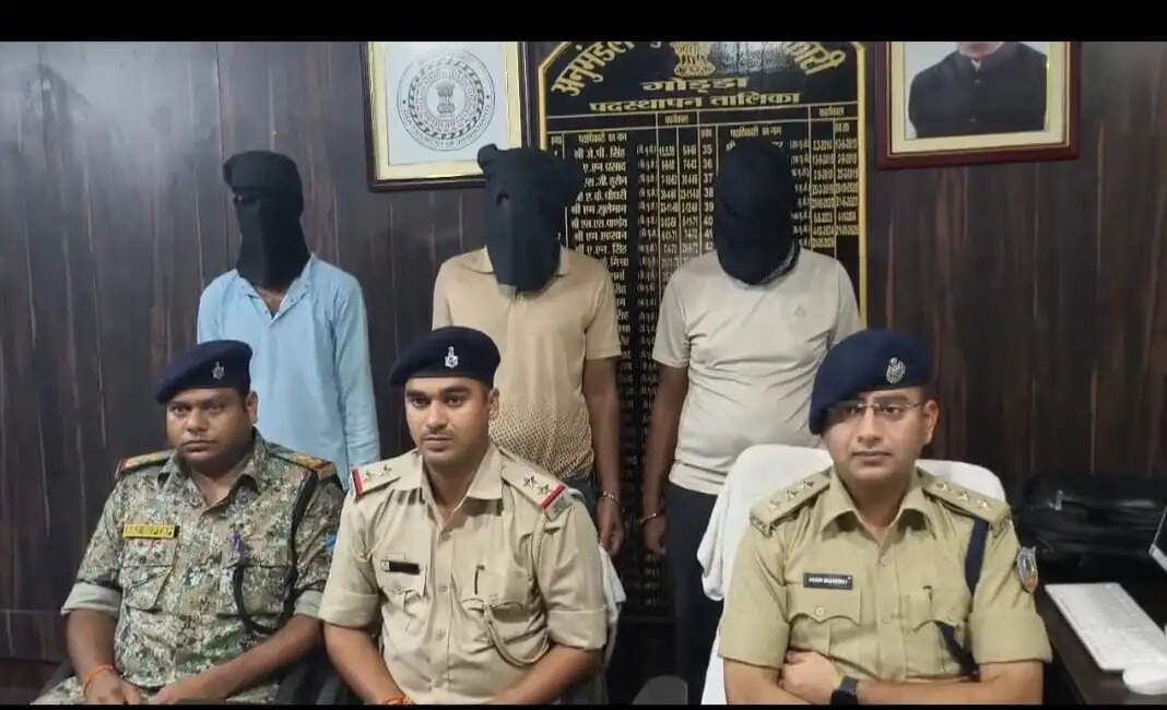 ब्राउन शुगर के अवैध कारोबार पर गोड्डा पुलिस की बड़ी कार्रवाई, तीन गिरफ्तार