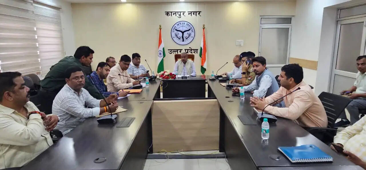 अनुसूचित जाति-जनजाति मामलों की समीक्षा, लापरवाही पर सख्ती : रमेश चन्द्र कुण्डे
